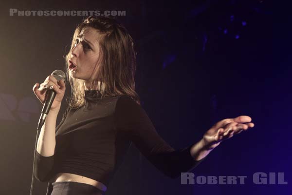 FISHBACH - 2016-04-16 - PARIS - Point Ephemere - 